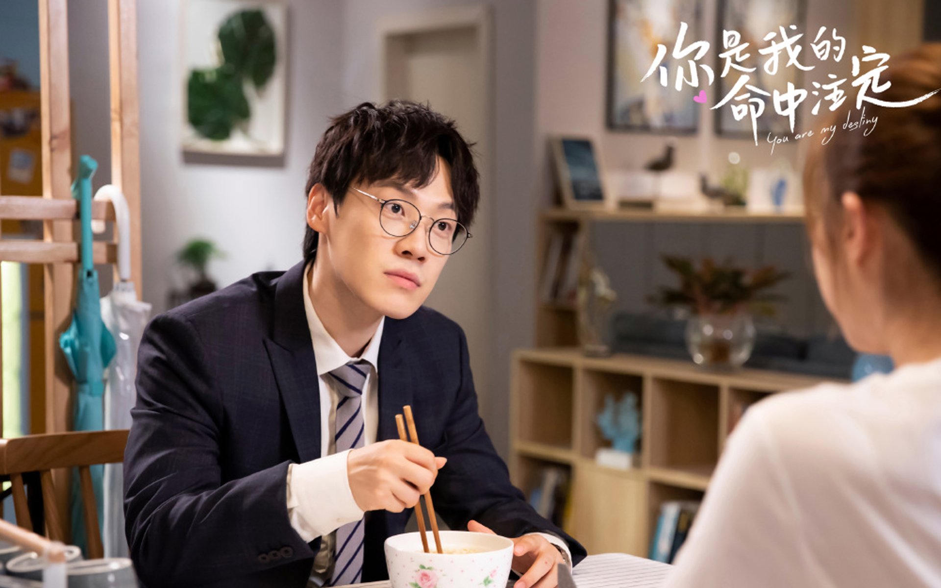 纯天然蜂蜜保质期是多长时间(纯天然蜂蜜保质期是多长时间啊)